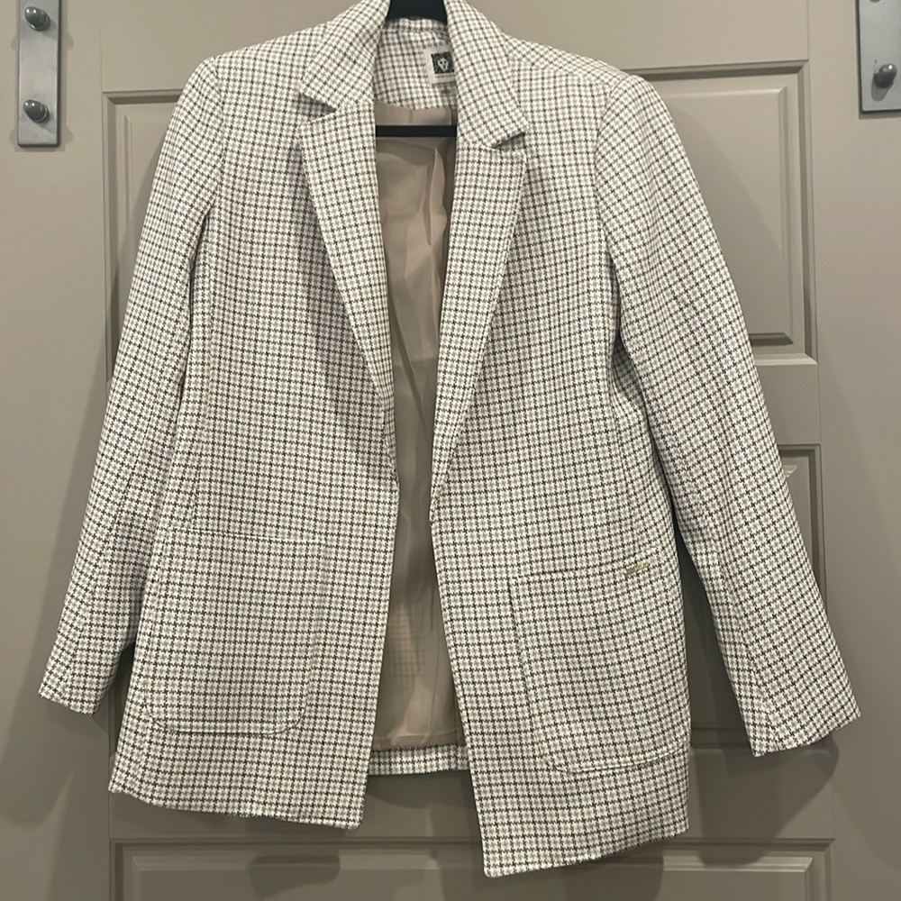 Anne Klein pattern blazer